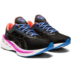 ASICS Women's Novablast Running Shoes
